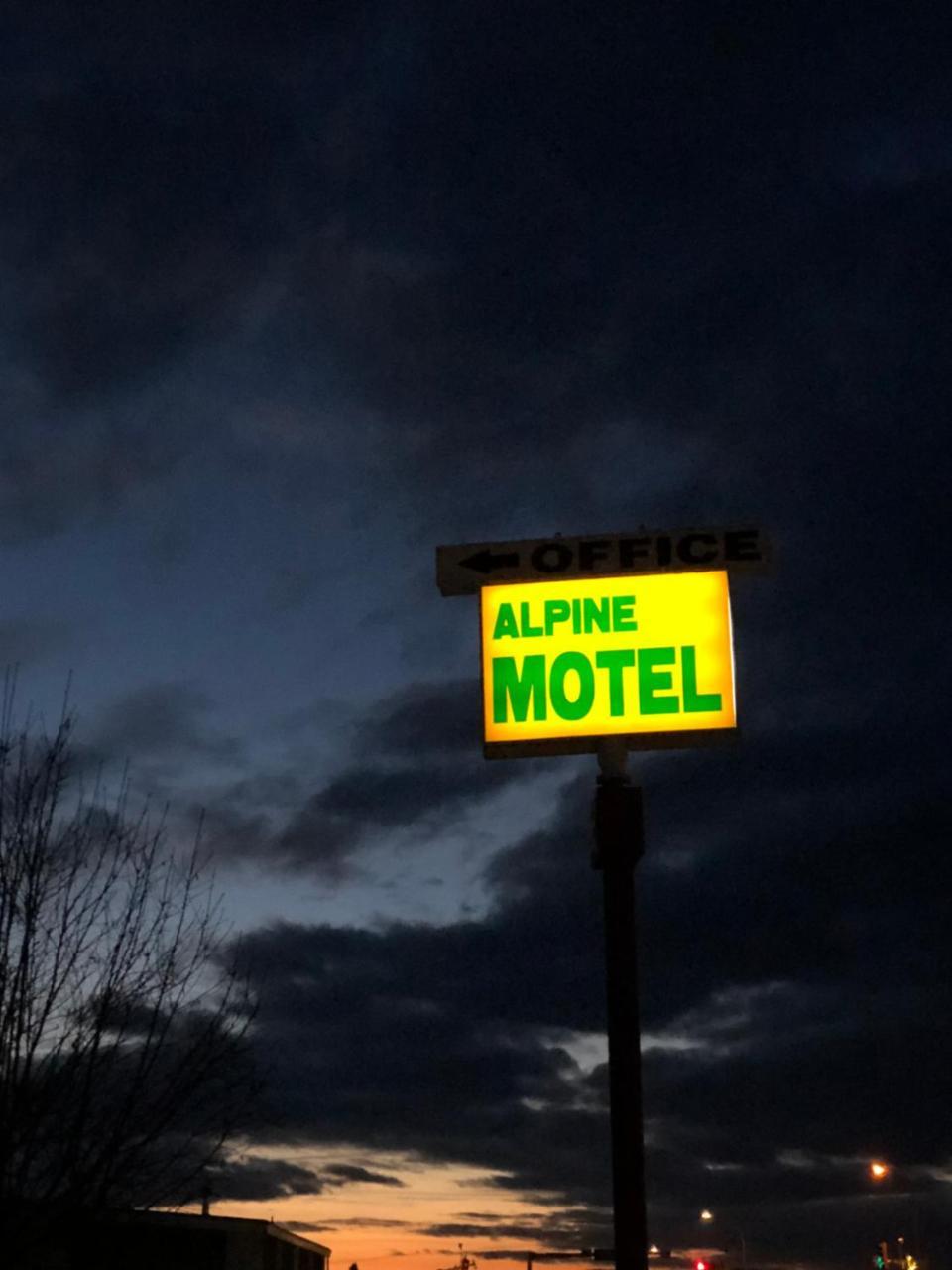 Alpine Motel Рокі-Маунтін-Гаус Екстер'єр фото